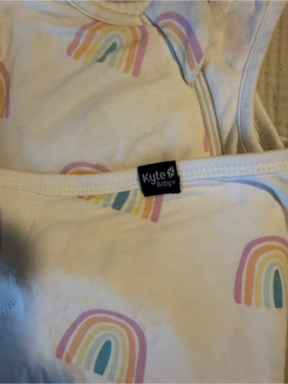 Kyte Baby Sleep Bag + Swaddle Attachment – XS | 1.0 TOG | Rainbow Print